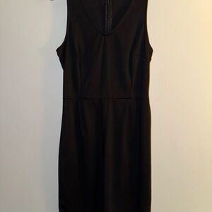 Old Navy Black Sleeveless Sheath Midi Dress